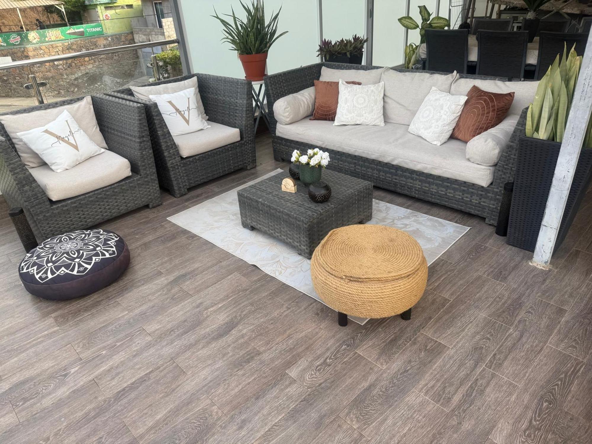 Nayeli Luxury And Simplicity * Orgaos